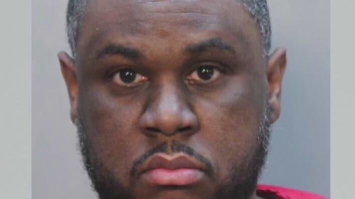 Death penalty on the table for Miami man accused of killing witness — CBS Miami, Aventura Community news