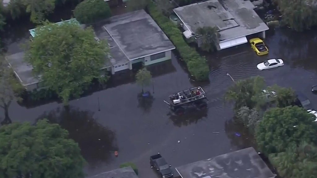 Fort Lauderdale is offering $12.4 million in flood recovery grants, but only 241 people have applied — CBS Miami, Aventura Real Estate news