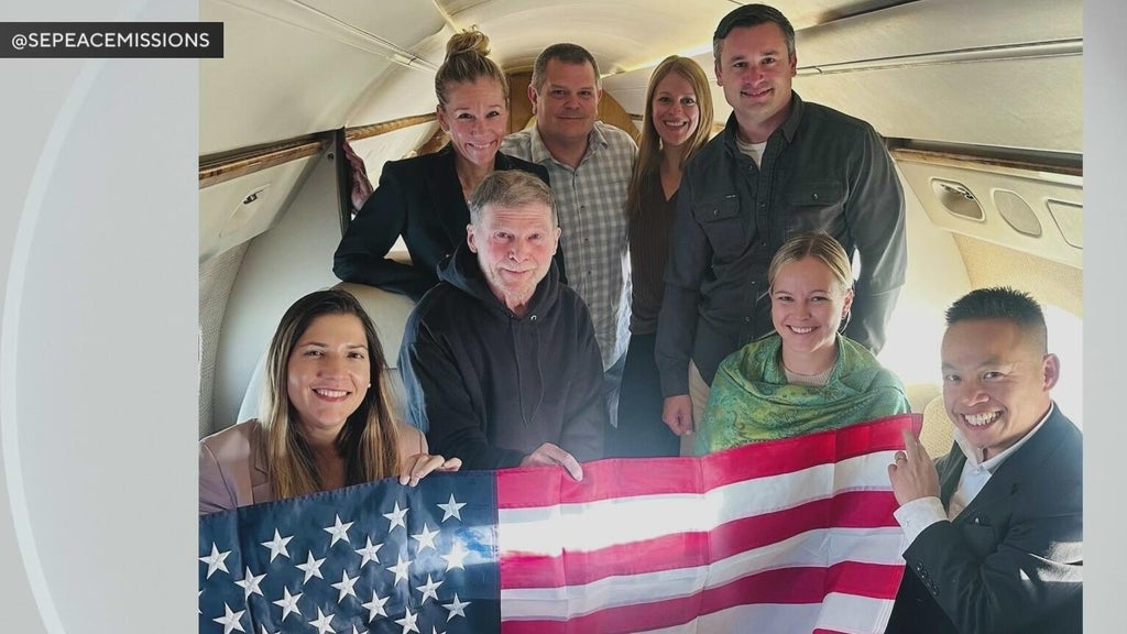 American freed after more than 4 years in Russian prison arrives in Texas — CBS Miami, Aventura Community news