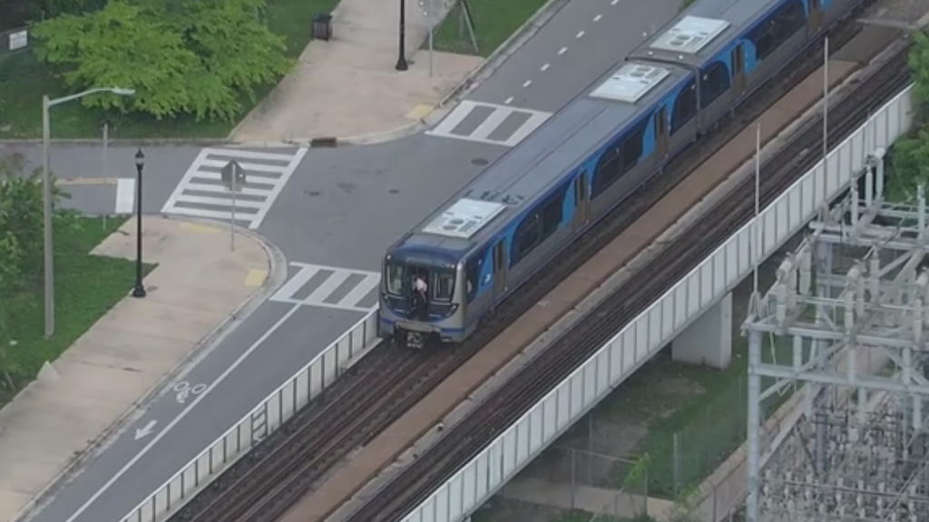 Man injured after reported shooting near Metrorail train and Miami high school, officials say — CBS Miami, Aventura Health news