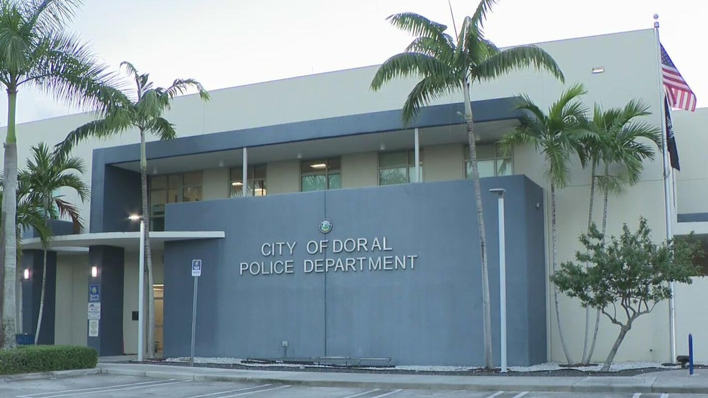 2 men accused of ambusing a buyer during a Facebook Marketplace transaction in Doral — CBS Miami, Aventura Community news
