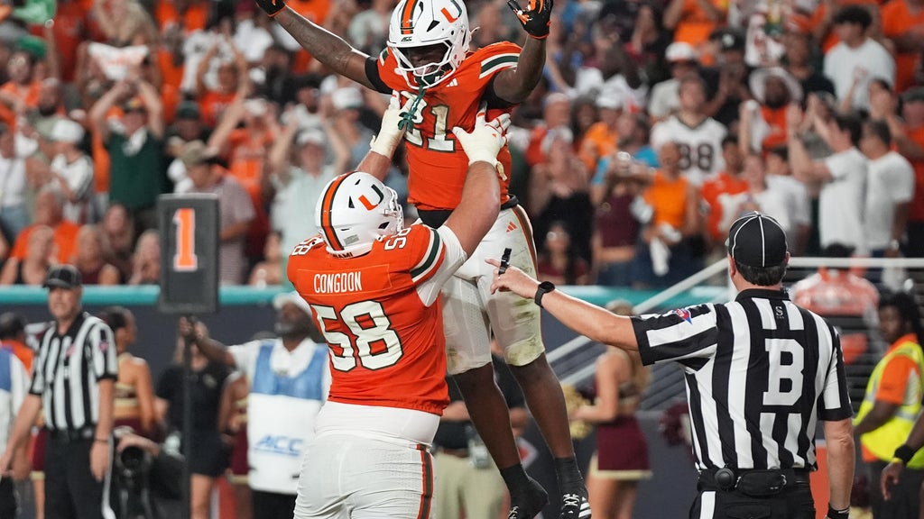 Miami is No. 1 in AP Top 25 for 1st time since '02, No. 2 BYU's ranking best since '84 title season — CBS Miami, Aventura Technology news