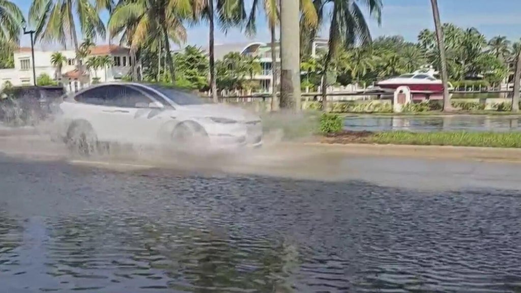 King tides, rain could bring flooding to South Florida — CBS Miami, Aventura Community news