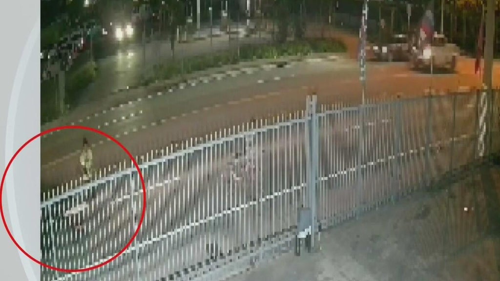 Miami police seek hit-and-run driver who critically injured pedestrian pushing scooter — CBS Miami, Aventura Community news