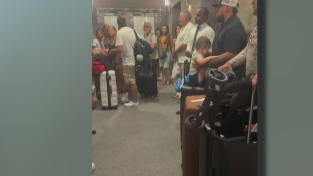 City of Miami cracks down on Brickell short term rentals — CBS Miami, Aventura Real Estate news