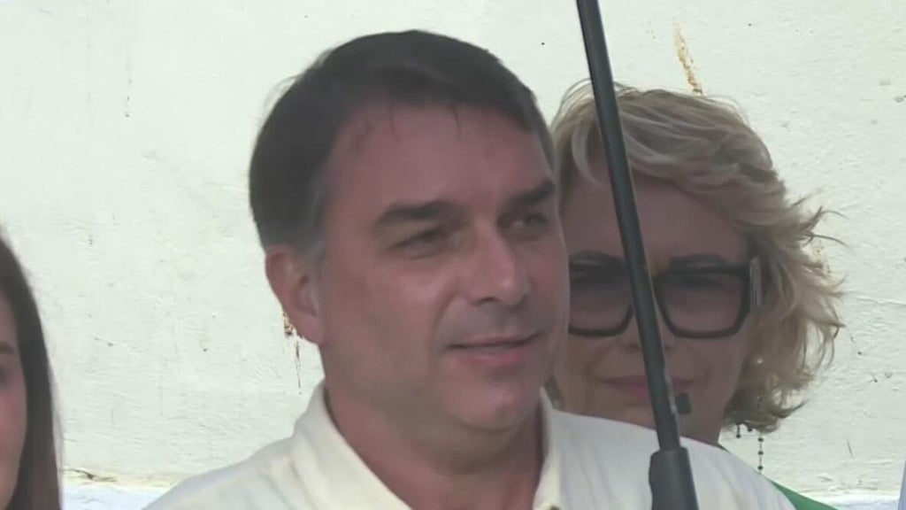 Reports vary on whereabouts of Flávio Bolsonaro after fleeing Brazil post presidential election — Aventura Community news