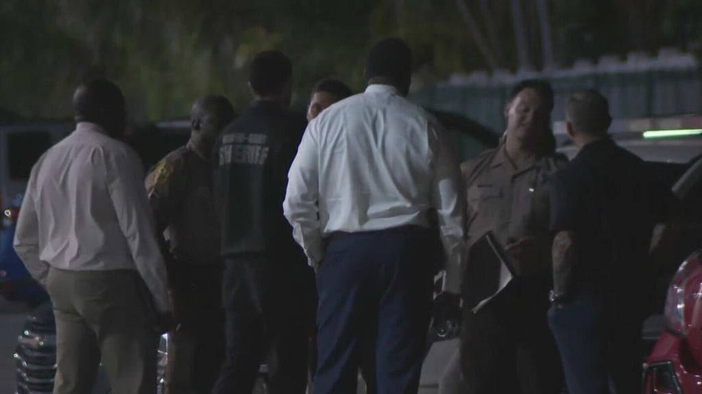2 dead after apparent murder-suicide in northeast Miami-Dade, deputies say — Aventura Community news