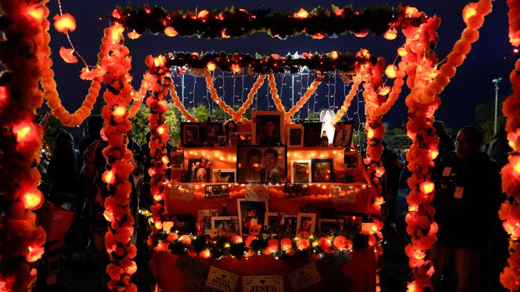 Honor loved ones with music and memories at Sunset Memorial Park’s Día de los Muertos celebration — KENS 5 (San Antonio), Aventura Community news