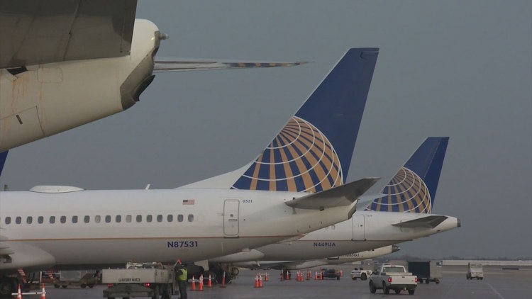 United flight from Grand Cayman to Houston declares emergency, lands safely — KENS 5 (San Antonio), Aventura Community news