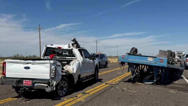Single-vehicle crash closes intersection of State Highway 18 and County Road 306 in Winkler County — NewsWest 9 (Permian Basin), Aventura Community news
