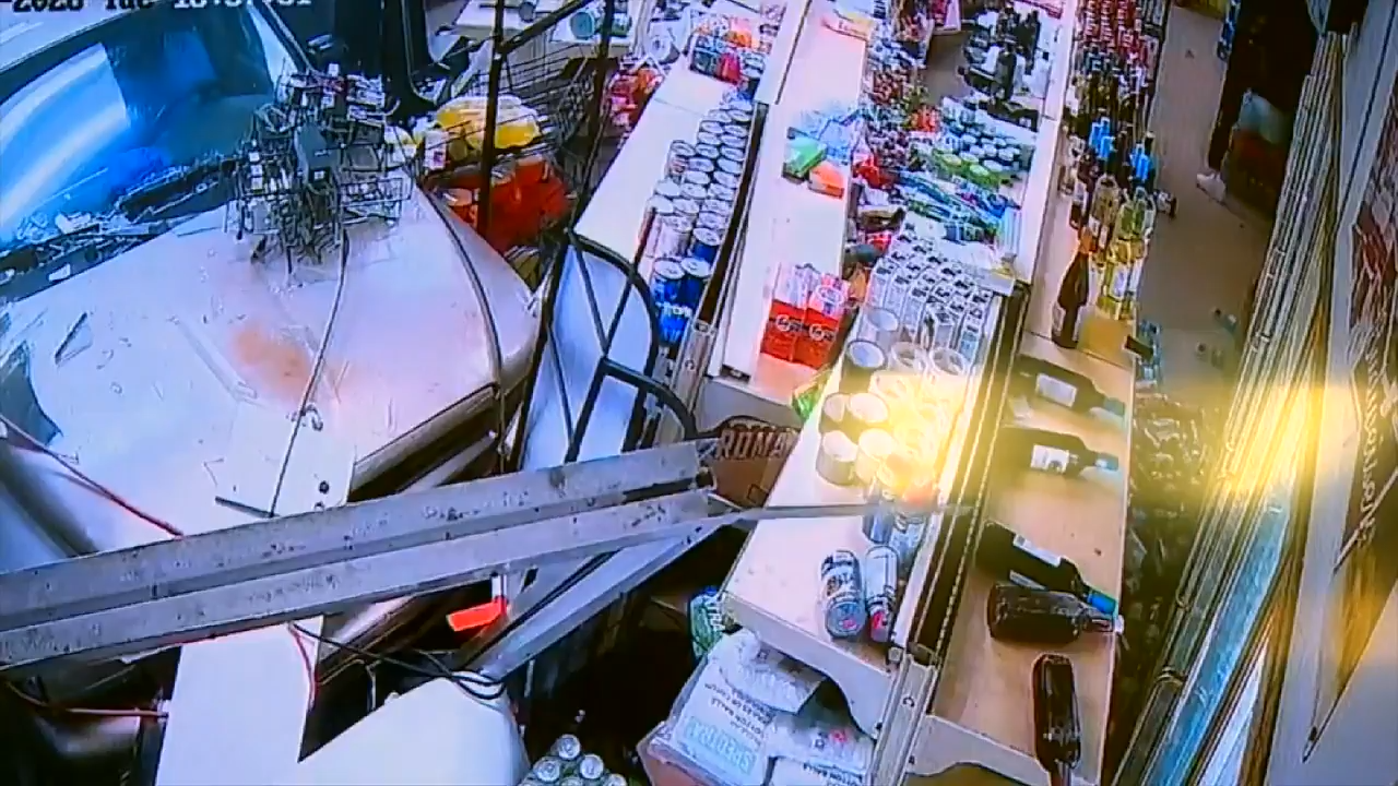 45-year-old woman hospitalized after car crashes into convenience store in NW Miami-Dade — WSVN 7 Miami-Dade
