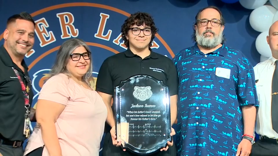High schooler honored at surprise ceremony for saving father from cardiac arrest — WSVN 7 Miami-Dade