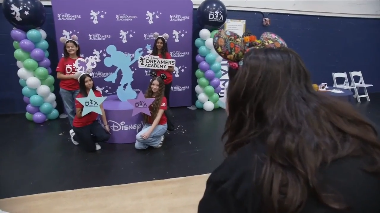 Walt Disney World, Boys & Girls Clubs of Miami-Dade team up, sending 50 local students to Disney Dreamers Academy — WSVN 7 Miami-Dade, Aventura Schools news