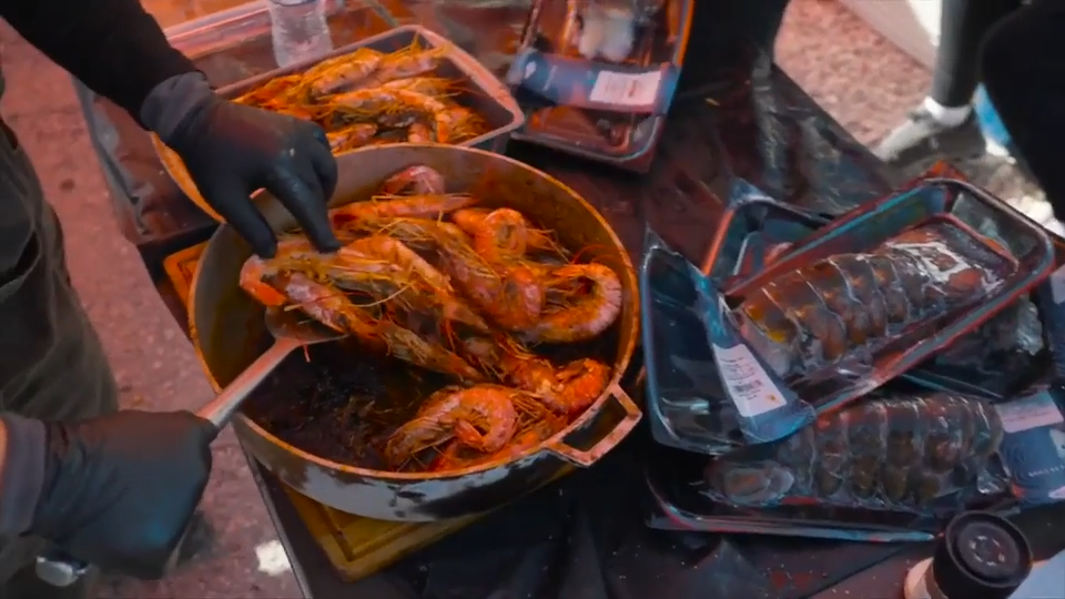 South Florida Seafood Festival in Wynwood features open bar and kids cooking contest — WSVN Entertainment, Aventura Dining news