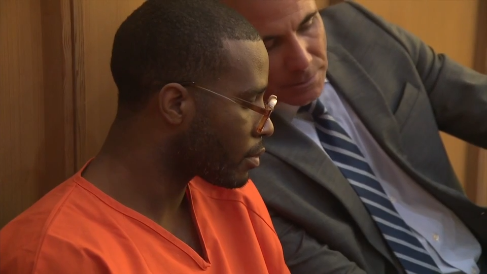 Family members testify during sentencing of man in 2021 murder of 21-year-old at Miami Beach restaurant — WSVN 7 Miami-Dade