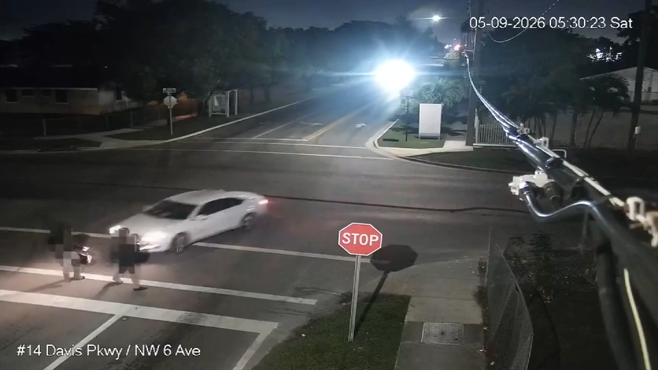 Driver arrested for hitting pedestrian was targeting other pedestrian in Florida City, police say; suspect says it was accident — WSVN 7 Miami-Dade