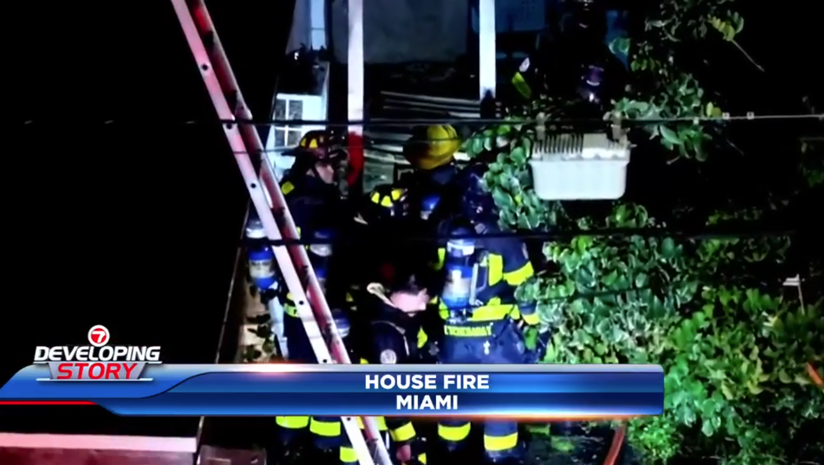Elderly woman, 3 others displaced and pet cat killed after fire ignites in Miami duplex — WSVN 7 Miami-Dade, Aventura Community news