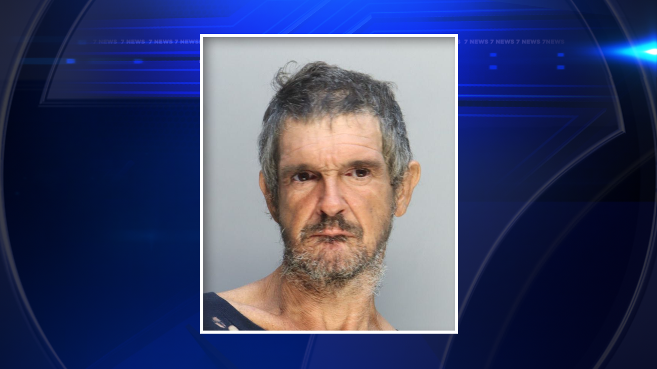 Man accused of setting fire to trash can outside CAO Bakery in Palmetto Bay, deputies say — WSVN 7 Miami-Dade